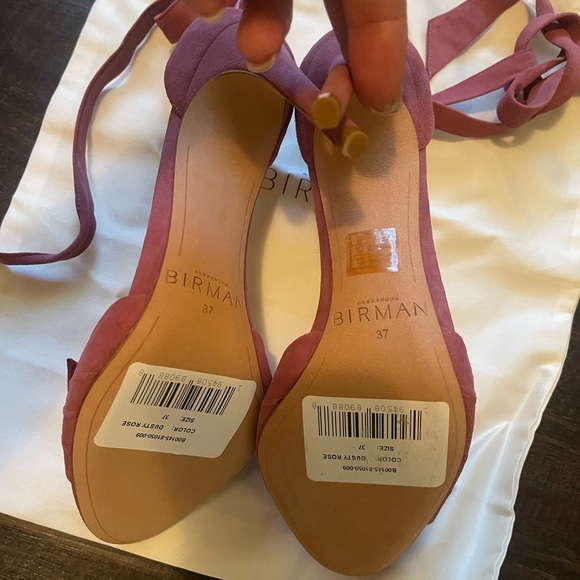 Alexandre Birman BRAND NEW dusty rose suede heels! - Picture 6 of 10